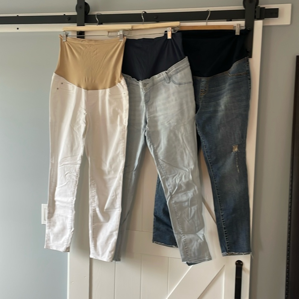 3 pairs of maternity denim - Isabel, Old Navy and Luxe Essentials Denim